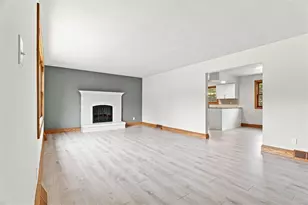 34 Lilac Dr, Shenango Township, PA 16159 - Photo 2
