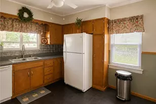 306 E Church Ave, Masontown, PA 15461 - Photo 10