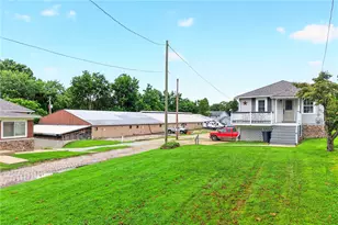 1365 Mt Pleasant Rd, Hempfield Township, PA 15601 - Photo 8
