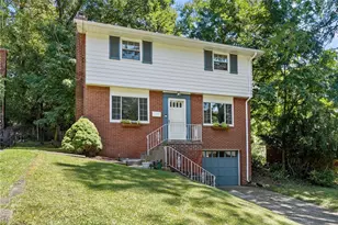 128 Le Grande Dr, Pittsburgh, PA 15221 - Photo 2
