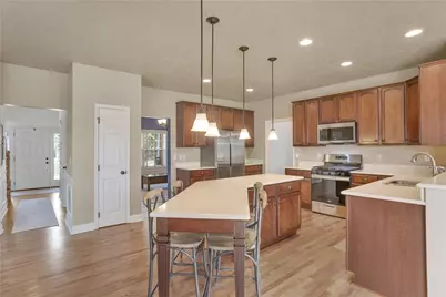 213 Windham Ln, Adams Township, PA 16046 - Photo 6