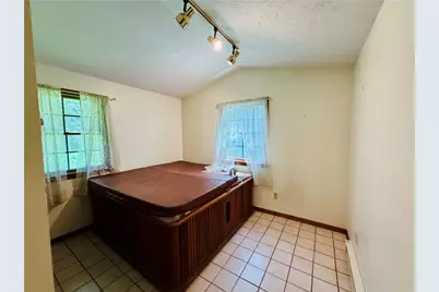 225 E End Rd, Centerville, PA 15417 - Photo 18