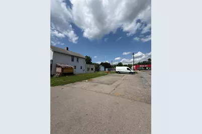 709 West Ave, New Castle, PA 16101 - Photo 1