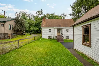6611 Library Rd, South Park, PA 15129 - Photo 32