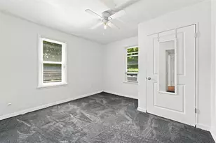 1221 Oakleaf Dr, Pittsburgh, PA 15207 - Photo 18