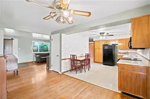 106 Oak Hill Dr, Middlesex Township, PA 16059 - Photo 12