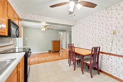 106 Oak Hill Dr, Middlesex Township, PA 16059 - Photo 14