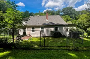 144 Calvert Ln, Wayne Township, PA 16101 - Photo 26