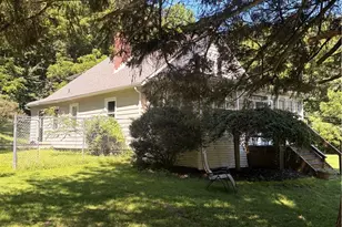 144 Calvert Ln, Wayne Township, PA 16101 - Photo 1