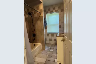 144 Calvert Ln, Wayne Township, PA 16101 - Photo 12