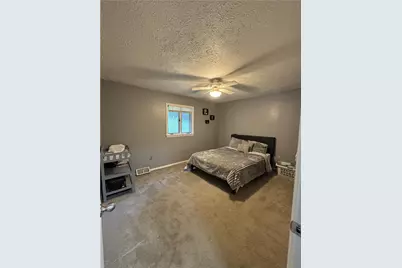 1 Fawcett Cir, Coraopolis, PA 15108 - Photo 8