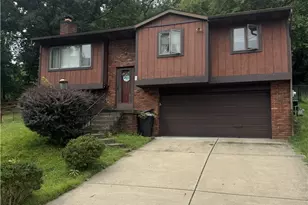 1 Fawcett Cir, Coraopolis, PA 15108 - Photo 1
