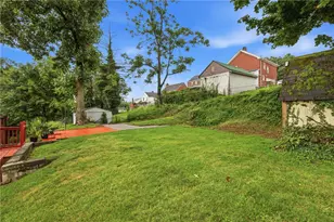 1241 Oakglen St, Pittsburgh, PA 15204 - Photo 32