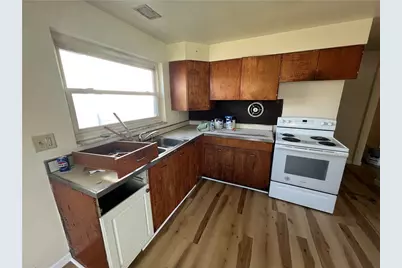 140 Bausman St, Pittsburgh, PA 15210 - Photo 8