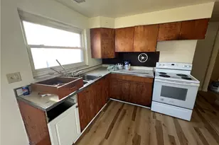 140 Bausman St, Pittsburgh, PA 15210 - Photo 8