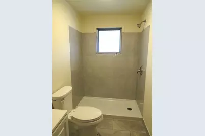 1707 Lenz Ave, Ambridge, PA 15003 - Photo 14