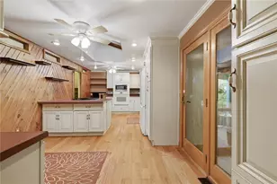 107 Jeanine Ct, Trafford, PA 15085 - Photo 8