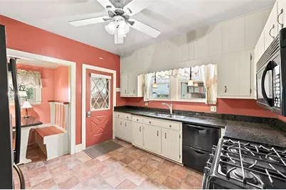 1005 11th St, New Brighton, PA 15066 - Photo 10