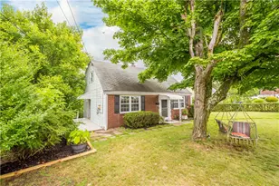 307 Auburn St, Pittsburgh, PA 15235 - Photo 2