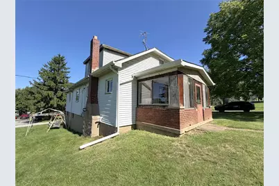 1661 Amy Lane, North Huntingdon, PA 15642 - Photo 2