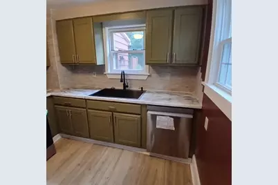 110 W Garfield Ave, New Castle, PA 16105 - Photo 10