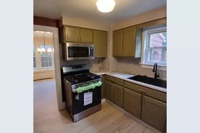 110 W Garfield Ave, New Castle, PA 16105 - Photo 8