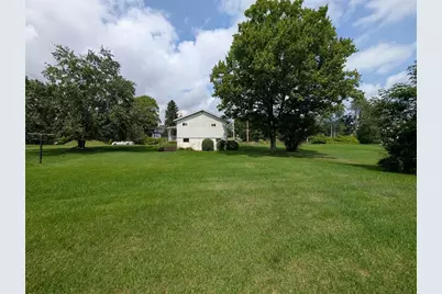 421 New Castle, Butler, PA 16001 - Photo 6