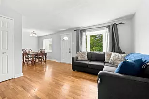 501 Sunnyland Ave, Pittsburgh, PA 15227 - Photo 8
