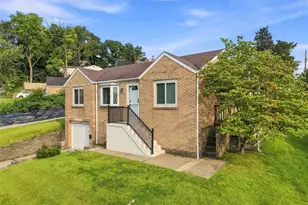 501 Sunnyland Ave, Pittsburgh, PA 15227 - Photo 2