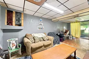 428 Route 356, Washington Township, PA 15613 - Photo 10