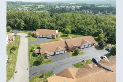 756 Everview Ln, Derry Township, PA 15627 - Photo 20