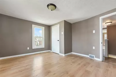 509 Division Avenue, Ellwood City, PA 16117 - Photo 16