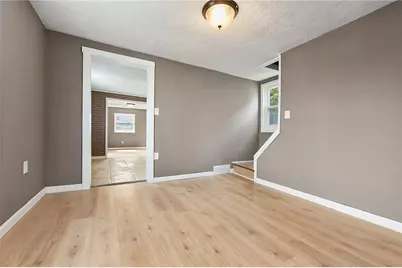 509 Division Avenue, Ellwood City, PA 16117 - Photo 6