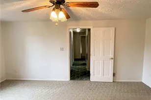 435 Fruitwood Dr, Bethel Park, PA 15102 - Photo 28