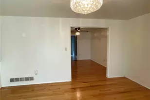 435 Fruitwood Dr, Bethel Park, PA 15102 - Photo 22