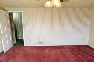 435 Fruitwood Dr, Bethel Park, PA 15102 - Photo 34