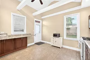 85 Beltzhoover Ave, Pittsburgh, PA 15210 - Photo 10