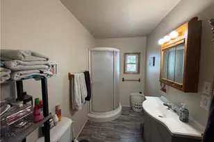 204 1/2 Longfellow St, Vandergrift, PA 15690 - Photo 12