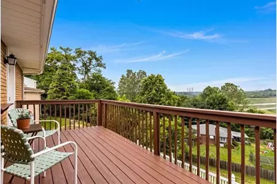 1540 Oneida Dr, Jefferson Hills, PA 15025 - Photo 8