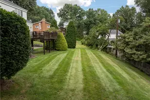 1823 Tragone Dr, Pittsburgh, PA 15241 - Photo 32