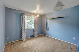 1734 O'Block Rd, Pittsburgh, PA 15239 - Photo 12