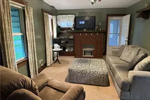 375 Wengler Ave, Sharon, PA 16146 - Photo 10