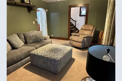 375 Wengler Ave, Sharon, PA 16146 - Photo 12