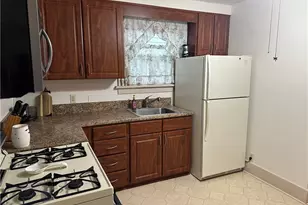 375 Wengler Ave, Sharon, PA 16146 - Photo 6