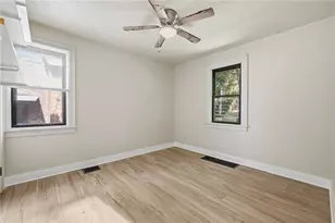 2535 Homehurst Ave, Pittsburgh, PA 15234 - Photo 10
