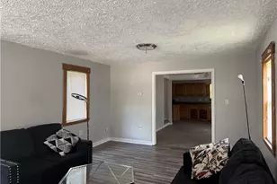 431 Malleable St, Sharon, PA 16146 - Photo 6