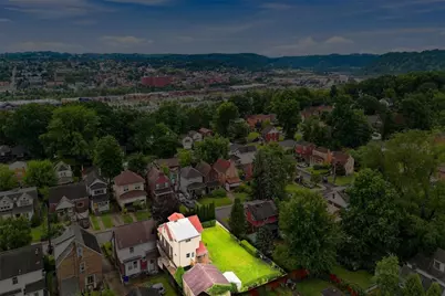 1221 Pocono St, Pittsburgh, PA 15218 - Photo 46