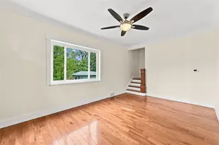 1221 Pocono St, Pittsburgh, PA 15218 - Photo 10