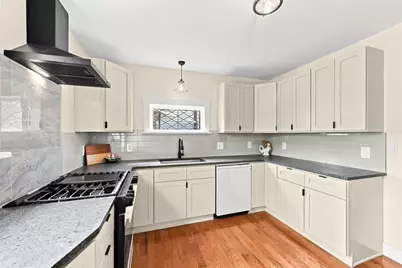 1221 Pocono St, Pittsburgh, PA 15218 - Photo 14