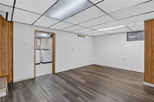 208 Tyrol Dr, Pittsburgh, PA 15227 - Photo 22